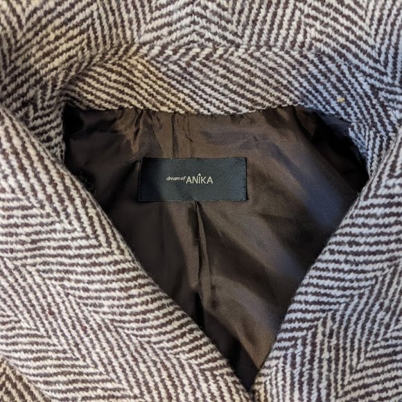 Wool Coat with lining - Picture 5 of 12